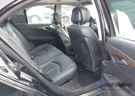 2008 Mercedes-Benz E 350 4Matic z USA, uszkodzony, nr VIN WDBUF87X88B324099